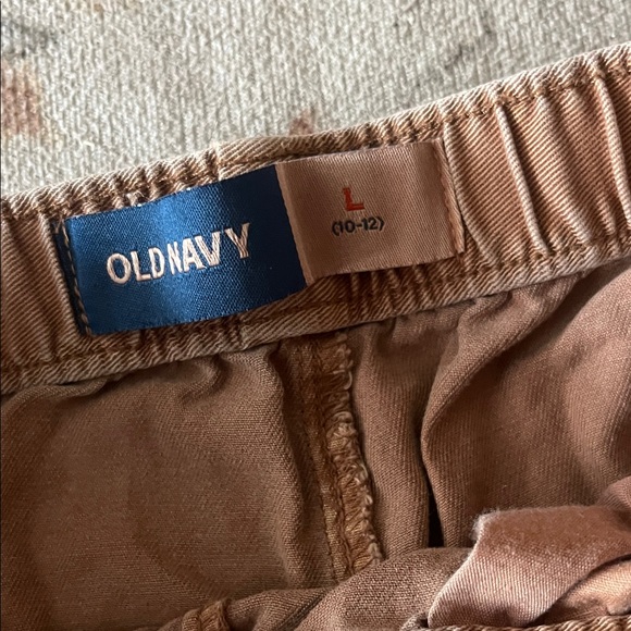 Old Navy Girls Brown Cargo Pants - Picture 5 of 6